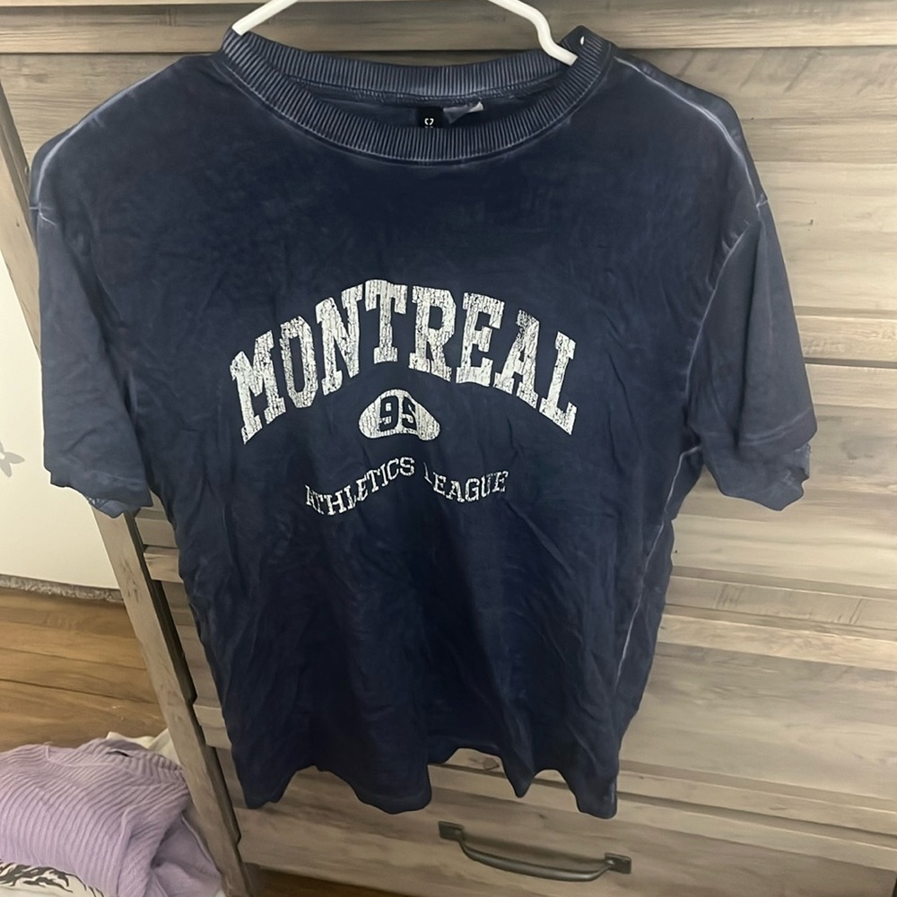H&M graphic tee